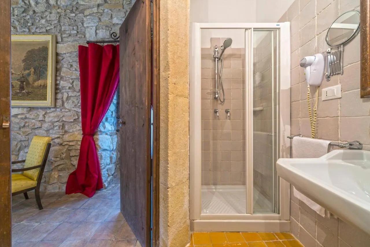 Masseria Fortificata Lo Zafferaneto Buccheri Hotel